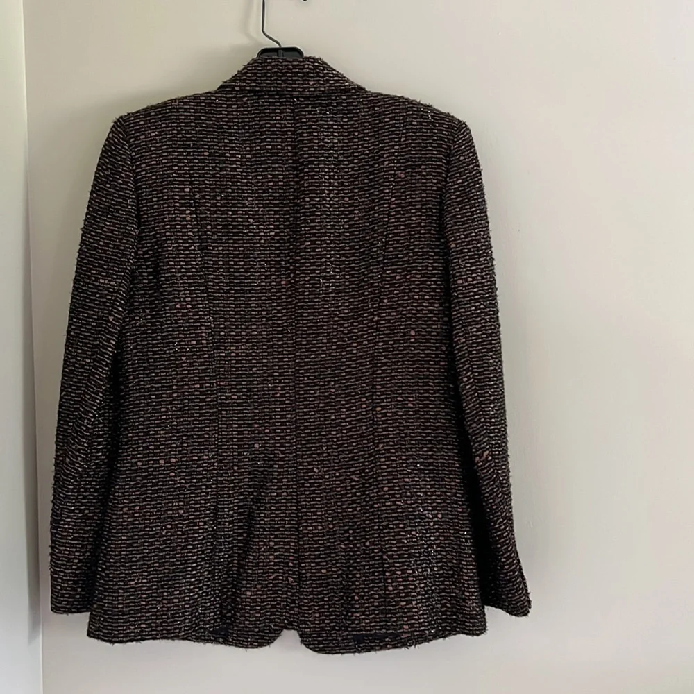 Petite Dana Bachman Black/Brown Metallic Tweed Suit Size: 4 Petite MSRP: $300 - Picture 6 of 10